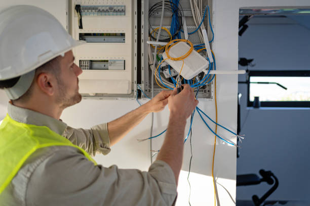 Best Electrical Troubleshooting Services  in Opa Locka, FL